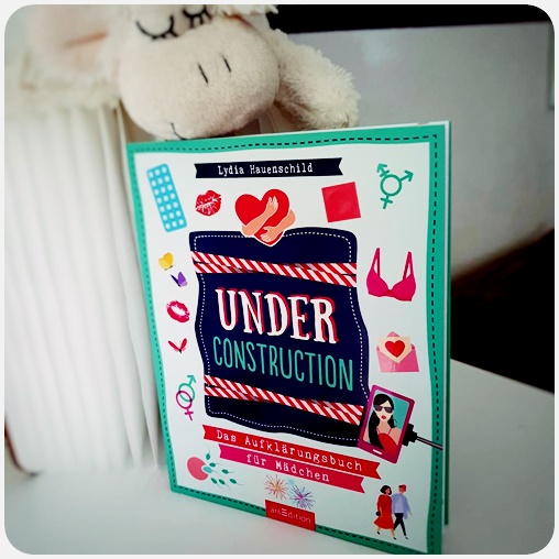 alt="Under Construction"